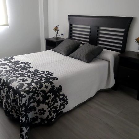 Amplio Apartamento En Illa De Arousa, Proximo A La Playa Exterior photo