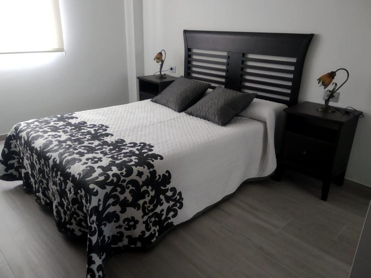 Amplio Apartamento En Illa De Arousa, Proximo A La Playa Exterior photo